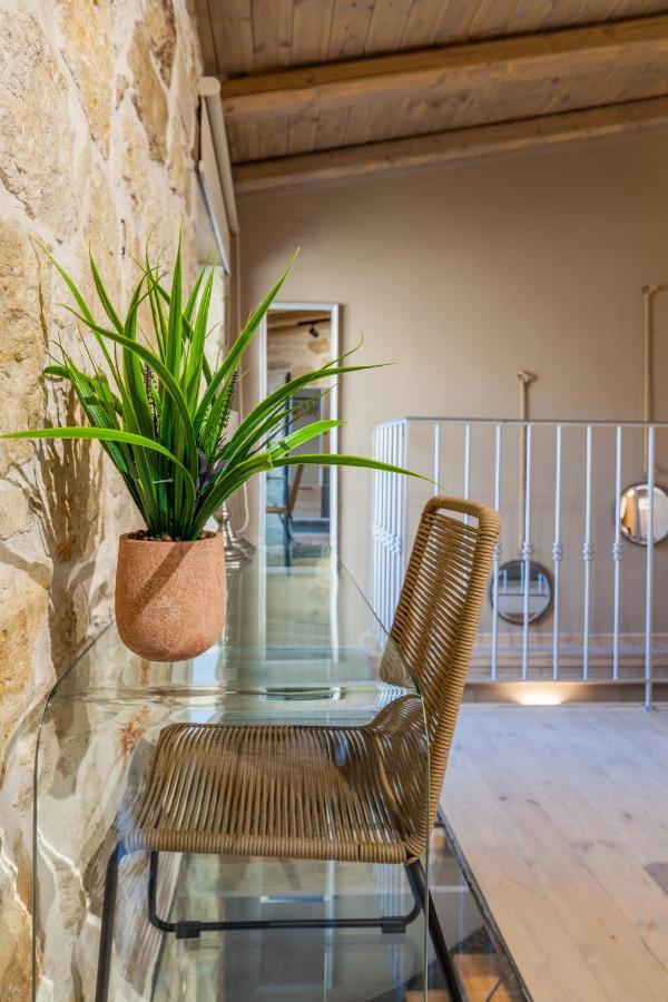 Evangelia Casa, Comfy Stay, Centrally, With Views! Candia Esterno foto